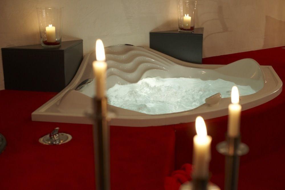 Romantik Hotel Baeren Duerrenroth Esterno foto